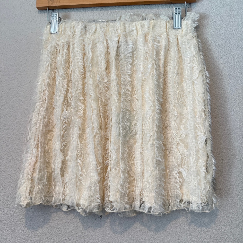 Hayden Los Angeles Cream Lace Eyelash Fringe Mini Skirt Small NWT Boho Romantic